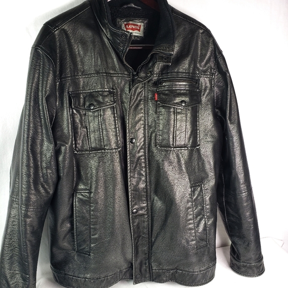 levi's black bomber jacket